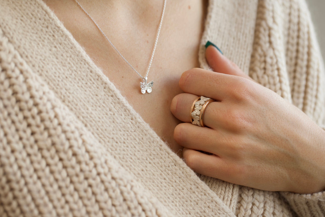 Collier et pendentif en argent "Mariposa 🦋" de la marque mood collection