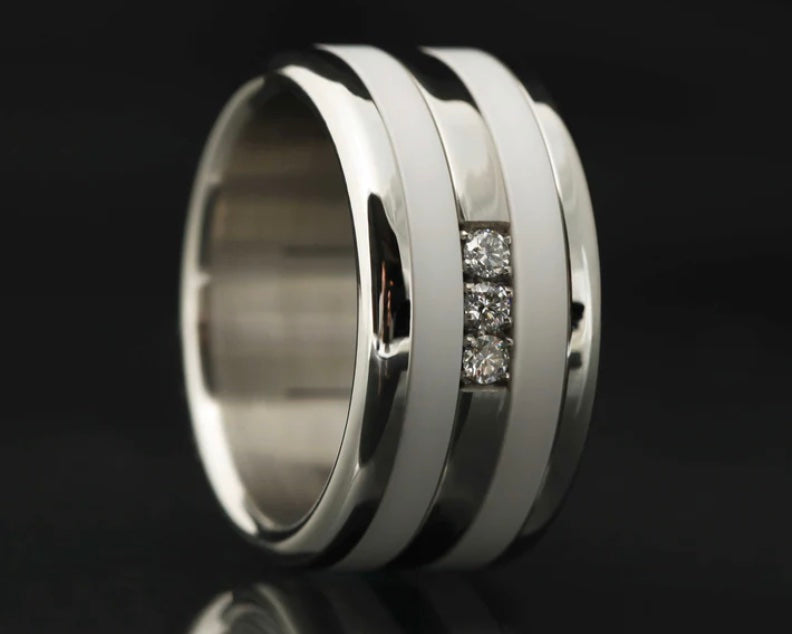 Anniversary set: 3 medium addons, 2 white medium and 1 polished steel set with three 1.9mm diamonds