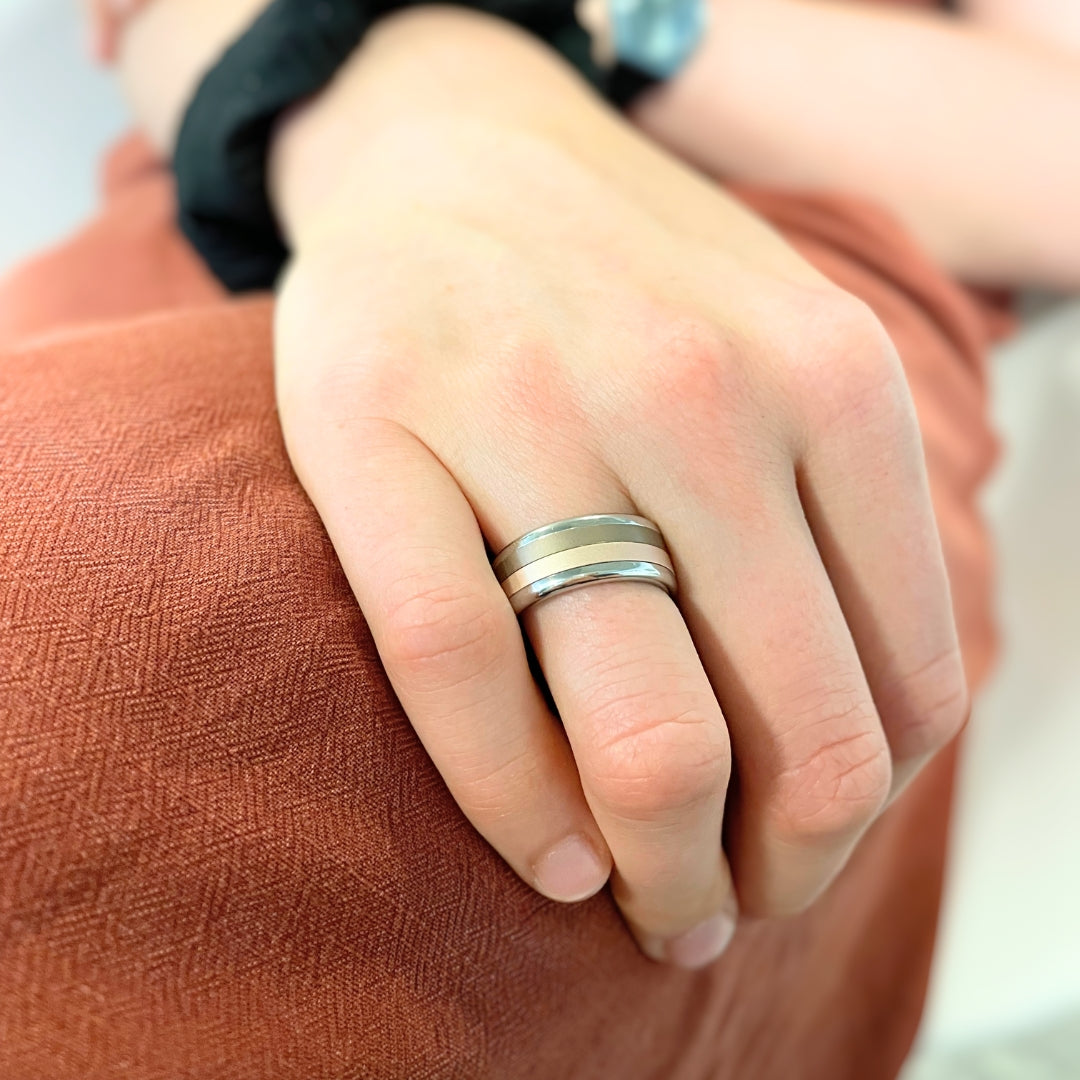 bague mood beige et brun