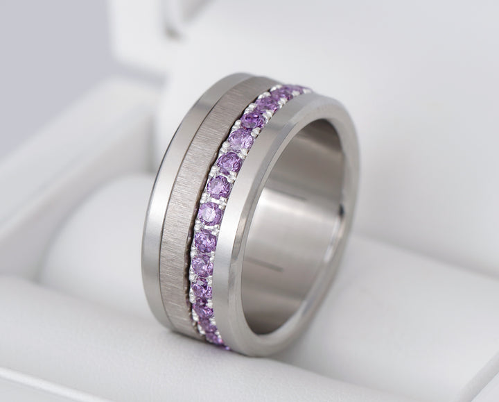 🧏🏻‍♀️ Anneau (addon medium) "SorAura" en argent 925 serti de zircons violet 💜