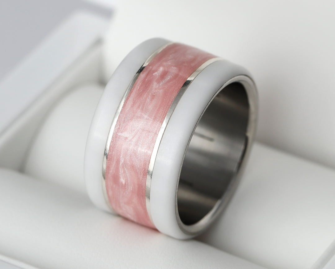 Bague en argent 925 et émail couleur rose